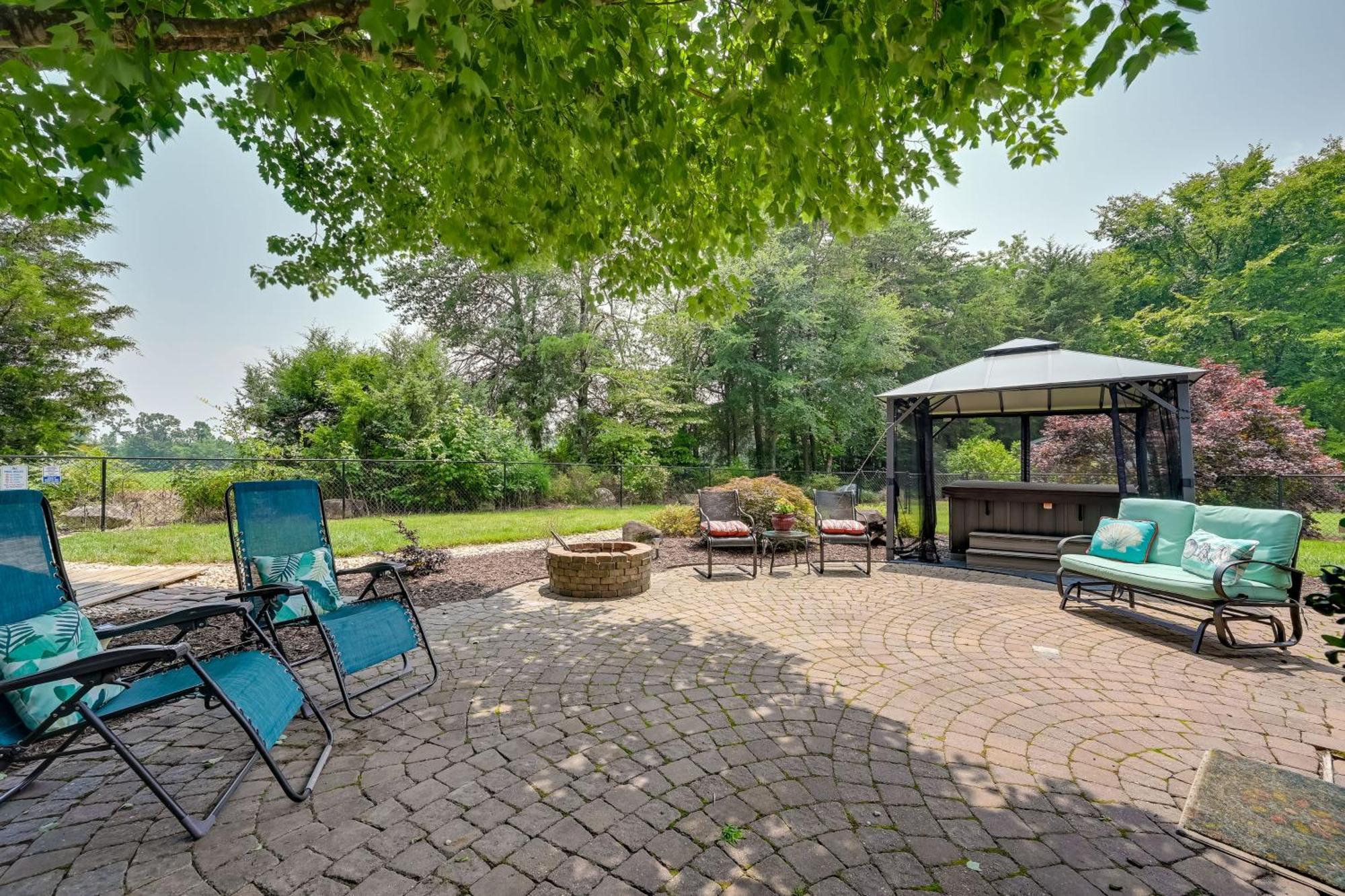 Family Home With Pool About 11 Mi To Greensboro Monticello Exterior photo